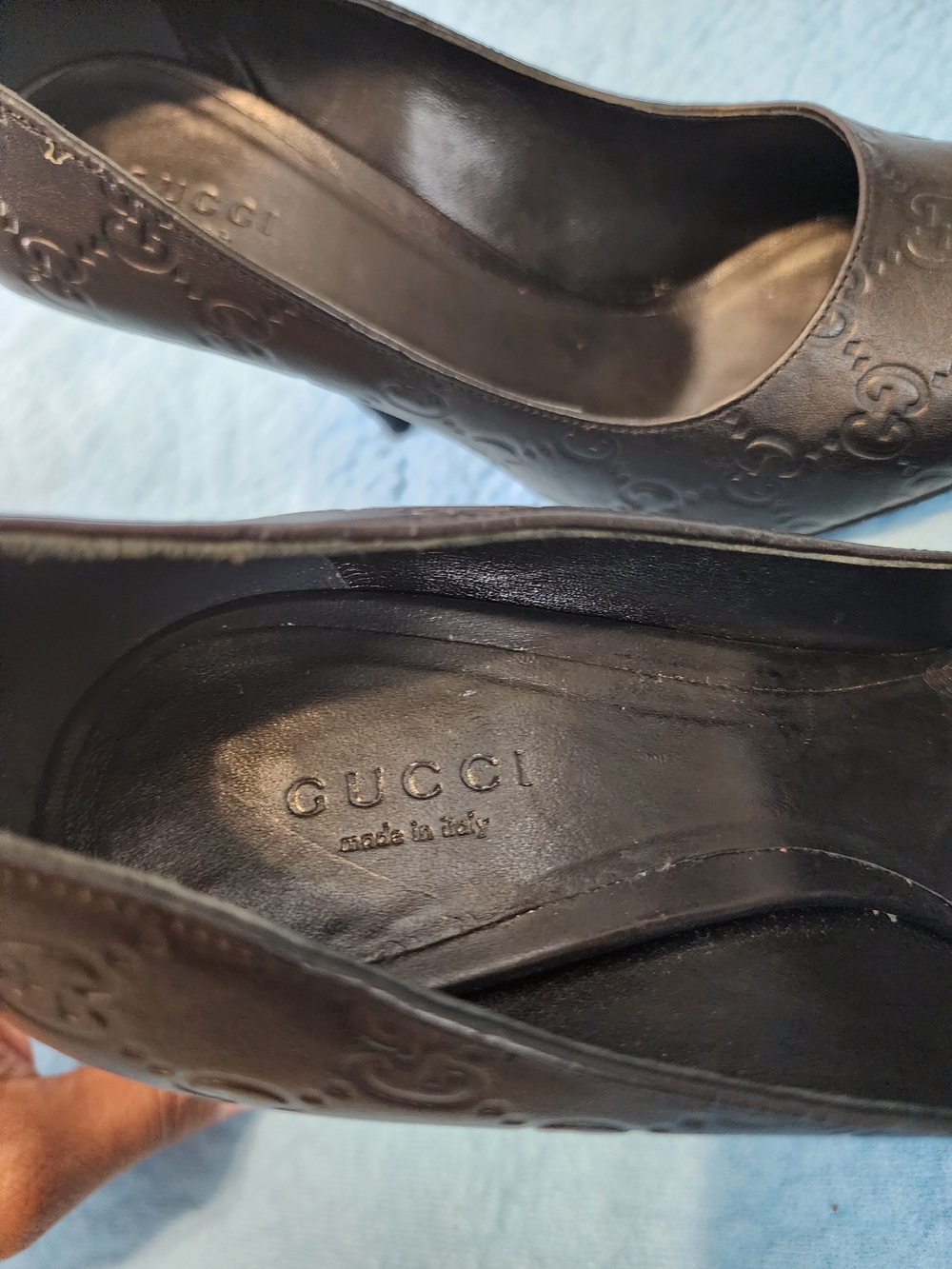 Gucci Black Embossed Leather Women’s Pumps